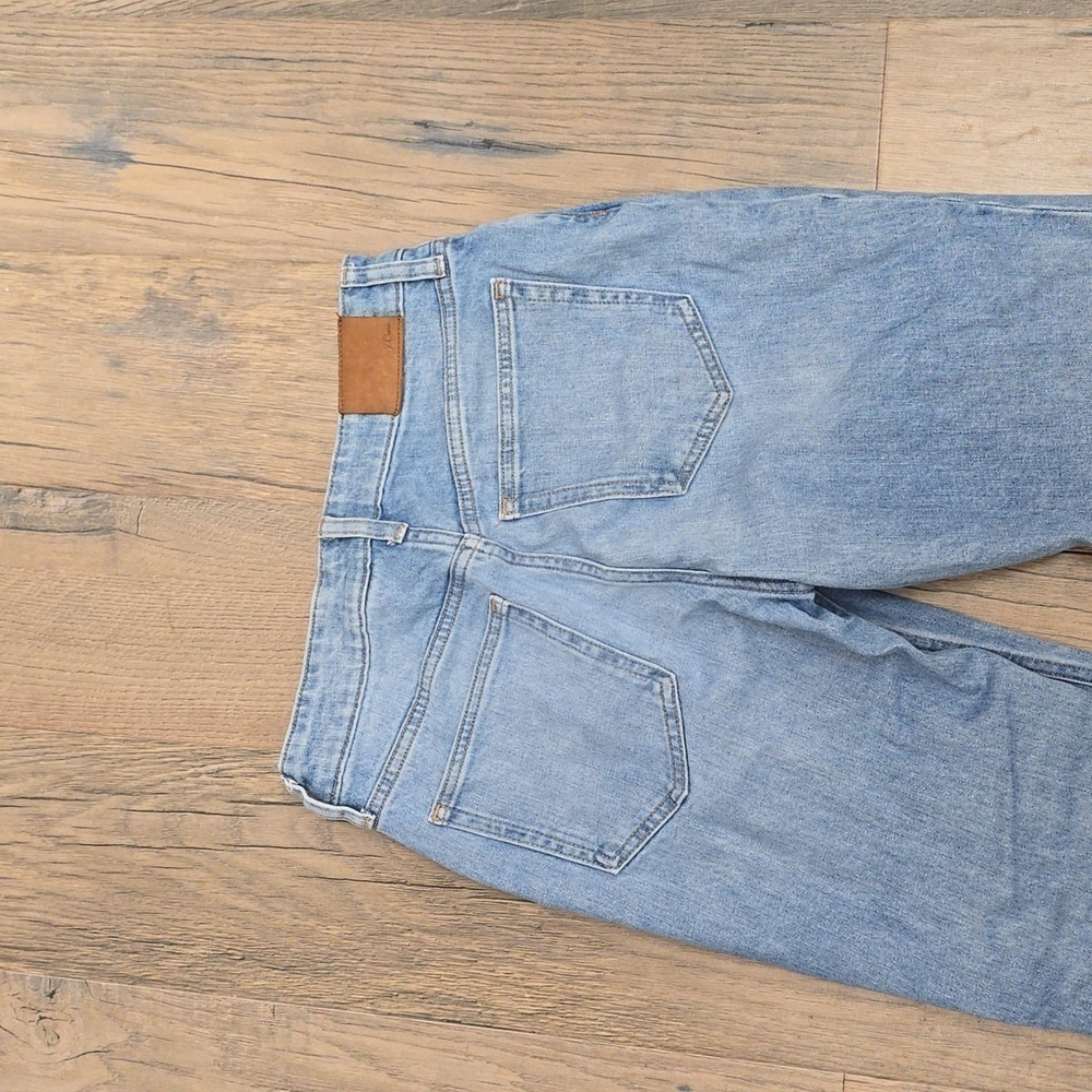 J. CREW Classic Straight Cropped Denim Jeans| Size 26P - Picture 8 of 11